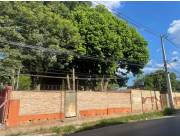 Vendo terreno en Loma Pyta - Asunción sobre calle asfaltada