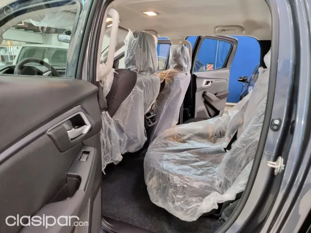 Isuzu Dimax 2023 — foto 8