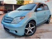 🤩En Venta Hermoso 𝗧𝗢𝗬𝗢𝗧𝗔 𝗜𝗦𝗧 𝟮𝟬𝟬𝟮/𝟯 Celeste 🤩😍Excelente Estado!! Motor 1