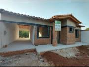 Vendo espectacular vivienda a estrenar en Ñemby, Mbocajaty