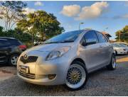 *TOYOTA NEW VITZ* Año 2005/6 Motor 1.300 Caja Automática Aire Full HD Único dueño Auto