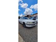 *NISSAN SUNNY* Año 2001 Motor 1.500 Caja Automática Aire full Interior de cuero Llanta