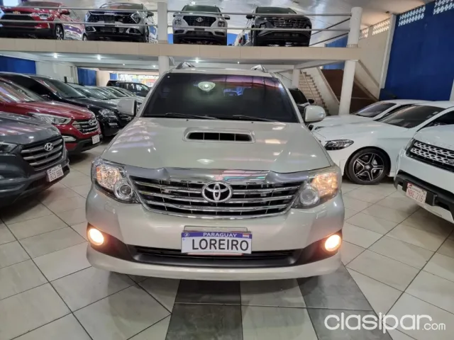 Toyota Fortuner 2014 — foto 3
