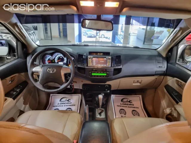 Toyota Fortuner 2014 — foto 8