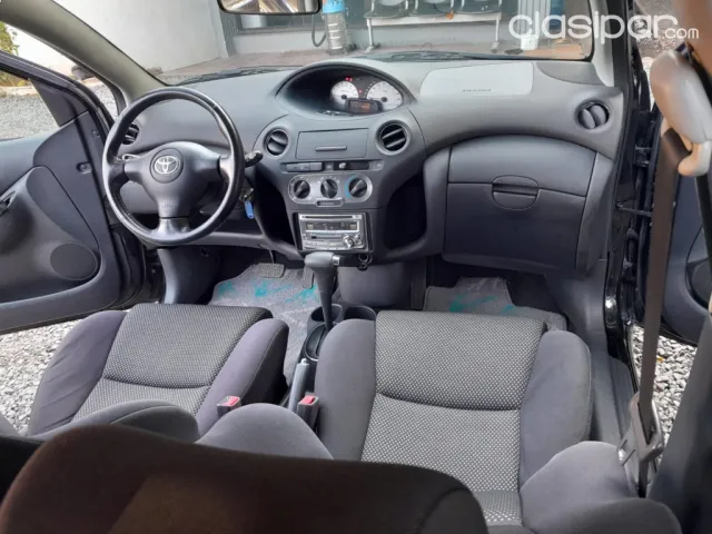 Toyota Vitz 2003 - foto 8