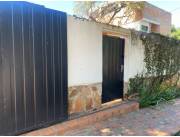 EN VENTA CASA EN BARRIO MBURUCUYA