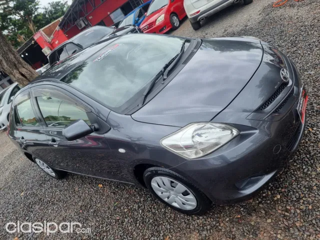 Toyota Belta 2009 - foto 2