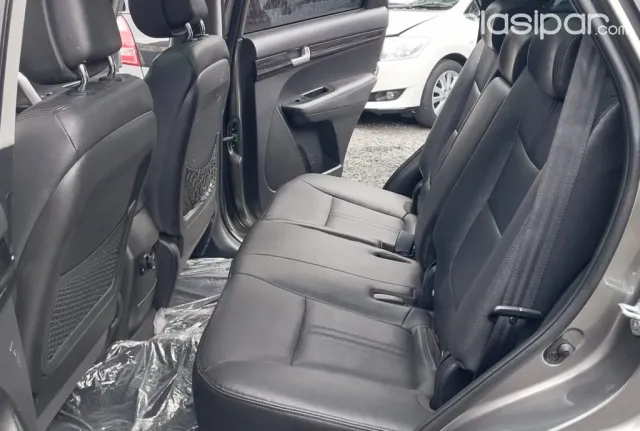 Kia Sorento 2011 — foto 6