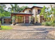 VENDO CASA EN SAN BERNARDINO