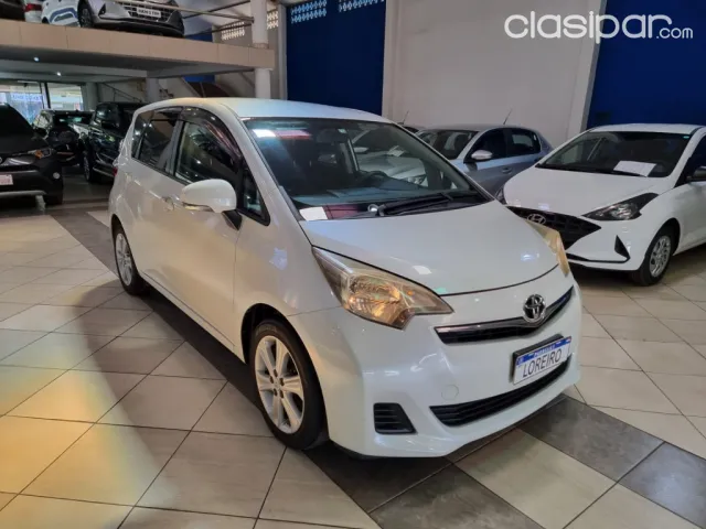 Toyota New Ractis 2010 - foto 2