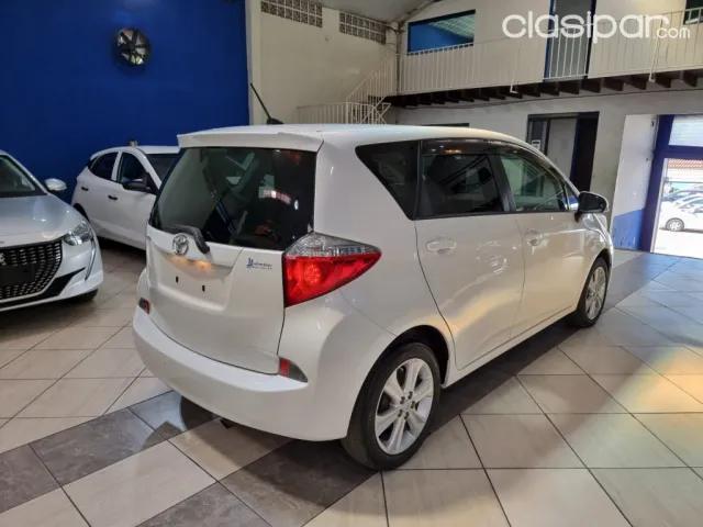Toyota New Ractis 2010 — foto 5