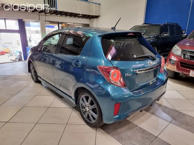 Toyota Vitz 2011 — foto 6
