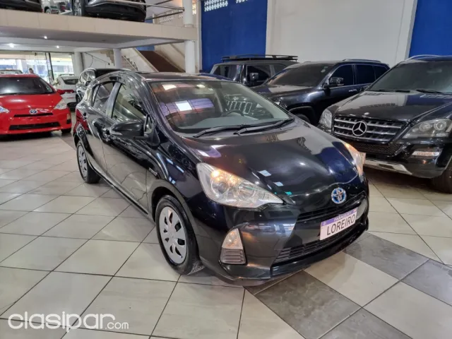 Toyota Aqua 2012 — foto 2