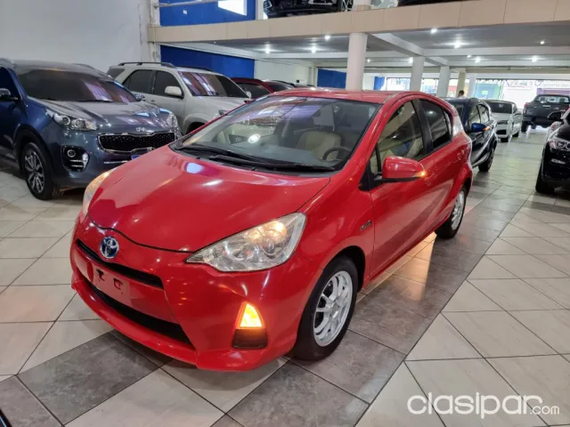 Toyota Aqua 2012 — foto 2