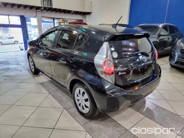 Toyota Aqua 2012 — foto 6