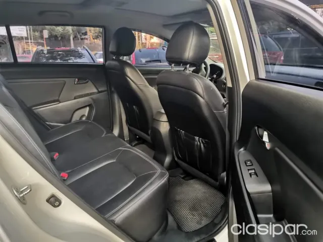 Kia Sportage 2012 — foto 3