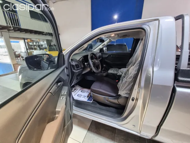 Isuzu Dimax 2023 — foto 7