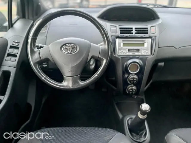 Toyota Vitz 2010 — foto 5
