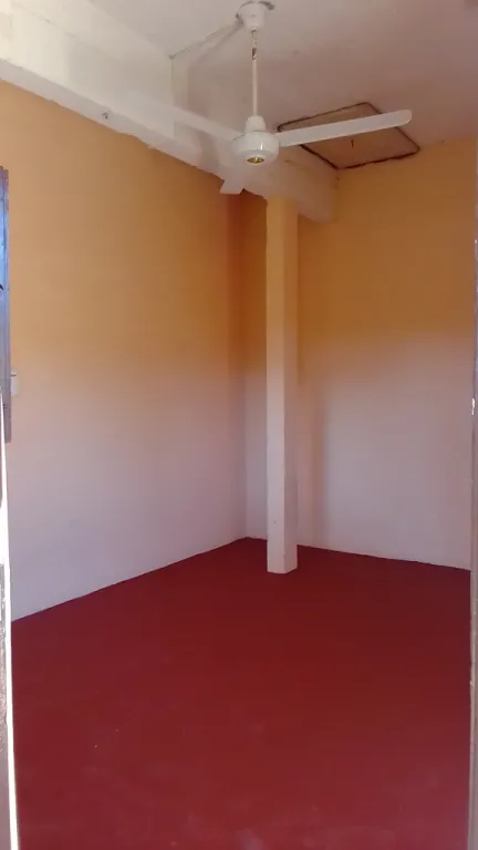 Amplio dpto 1 dormitorio c patio zona del Centro — foto 2