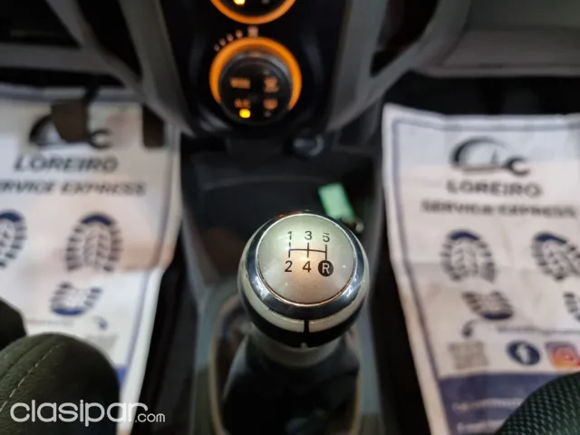 Toyota Vitz 2009 — foto 5