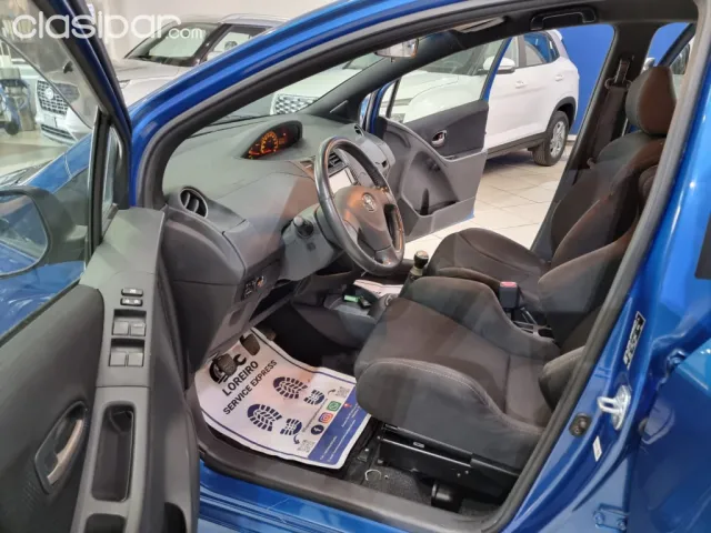 Toyota Vitz 2009 — foto 6