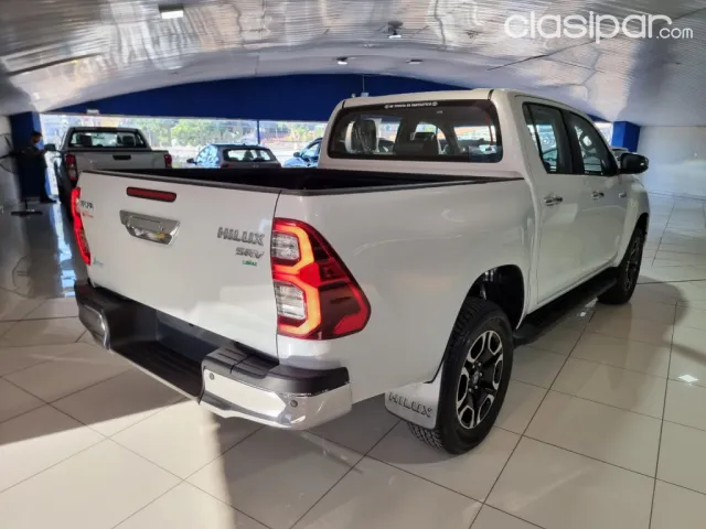 Toyota Hilux 2023 — foto 6