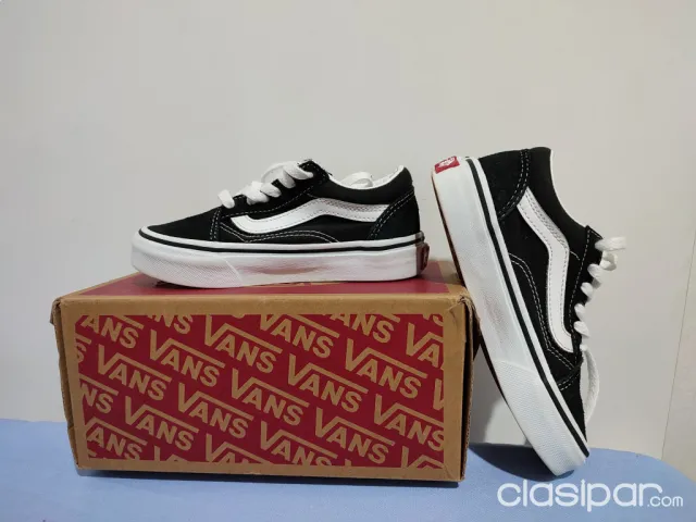 Champion vans 2024