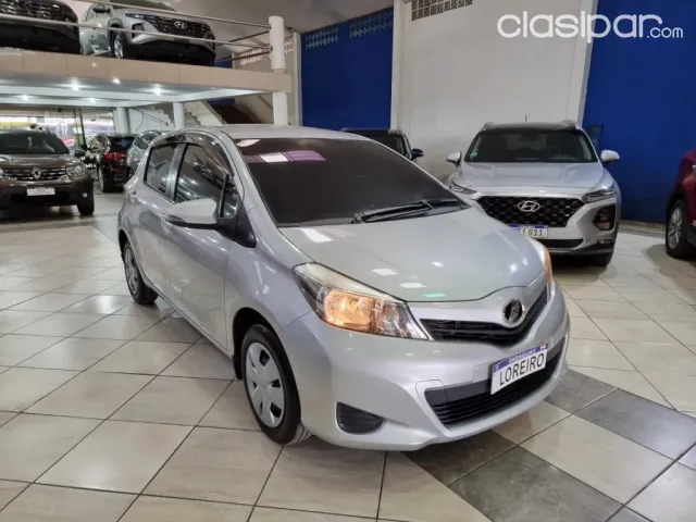 Toyota Vitz 2012 — foto 5