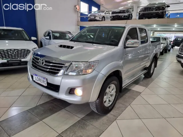 Toyota Hilux 2014 — foto 3