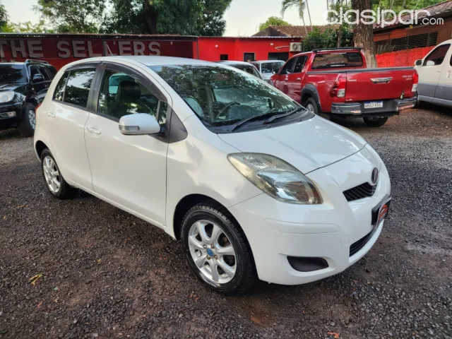 Toyota Vitz 2008 - foto 2