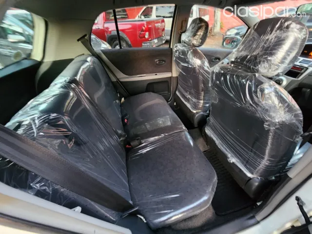 Toyota Vitz 2008 — foto 3
