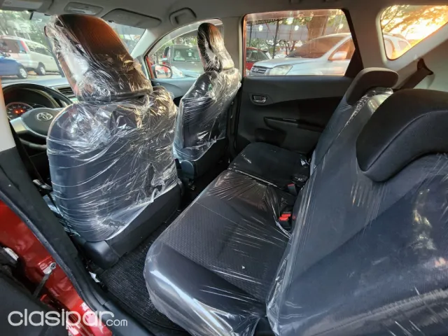 Toyota New Ractis 2011 — foto 5