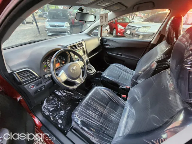 Toyota New Ractis 2011 — foto 6