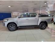 Toyota Hilux SR 2025 motor 2.4 automática 4x4 de Toyotoshi 📍 Recibimos vehículo ✅️
