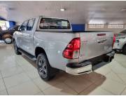 Toyota Hilux SR 2025 automática 4x4 de Toyotoshi 📍 Financiamos y recibimos vehículo ✅️