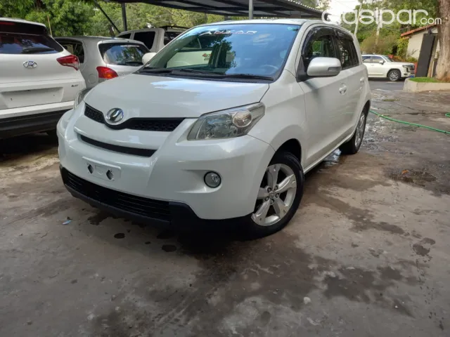 Toyota New Ist 2007 - foto 2