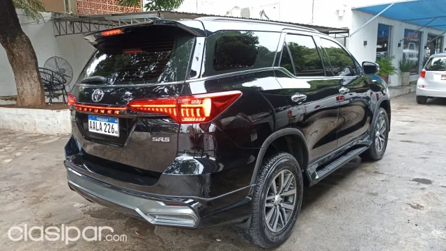 Toyota Fortuner 2020 — foto 6