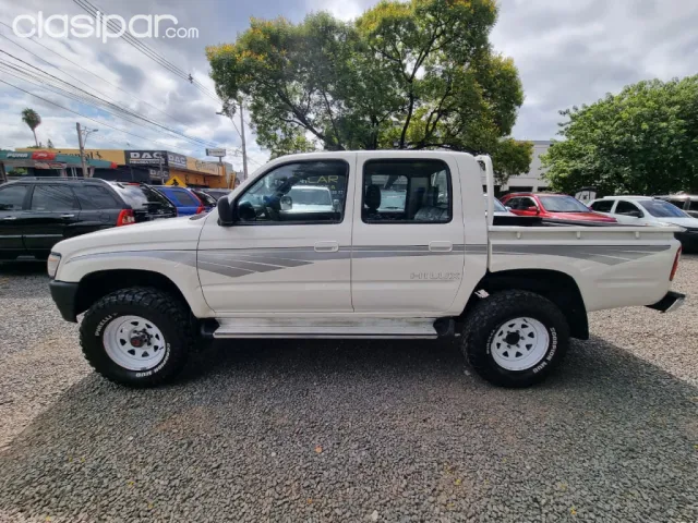 Toyota Hilux 2000 — foto 3