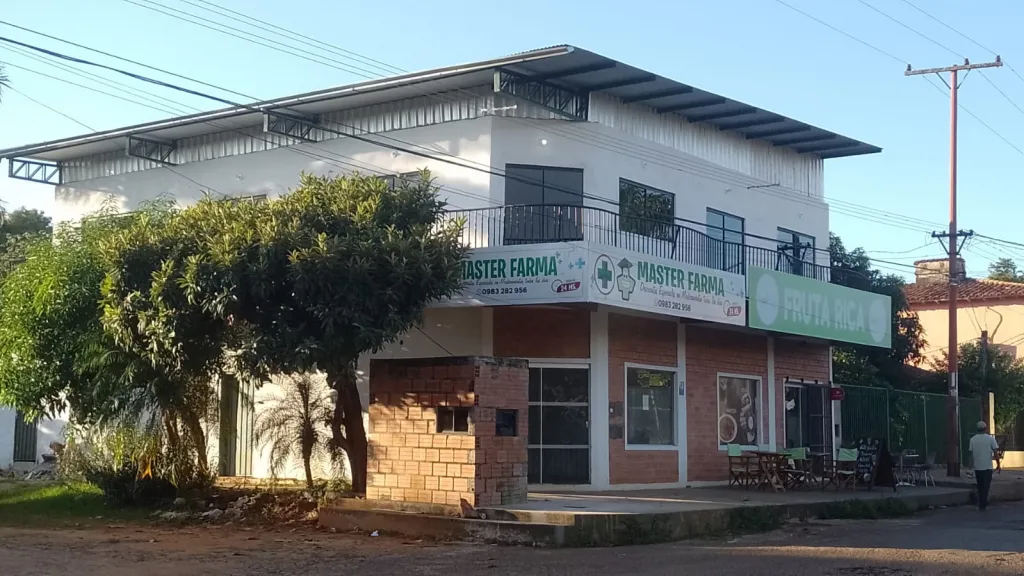 ITAUGUA CENTRO ALQUILO CASA Y SALONES COMERCIALES ZONA UNINORTE, BIGGIE Y SNPP — foto 3