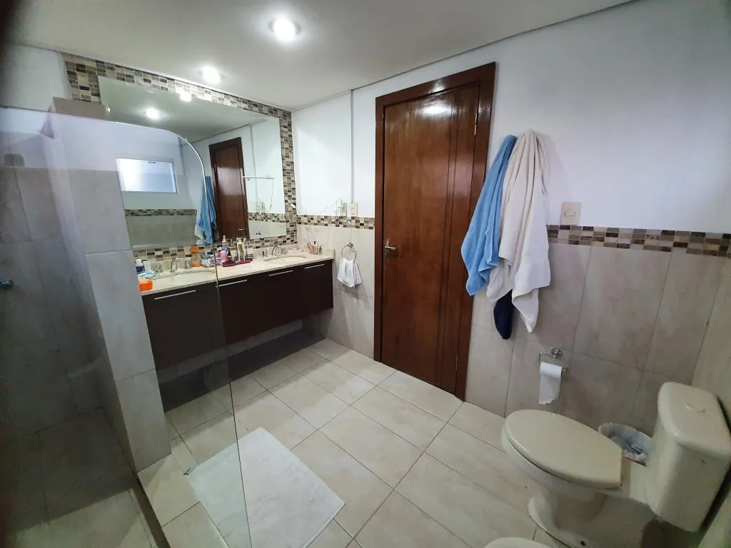 CASA PAREADA EN VENTA EN YCUA SATI — foto 2