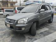 Vendo KIA SPORTAGE año 2005 color plata