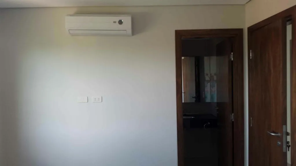 HERMOSO DEPARTAMENTO SIN MUEBLES — foto 2