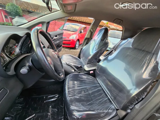 Toyota Auris 2008 — foto 6