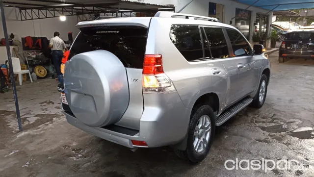 Toyota Land Cruiser 2011 — foto 7