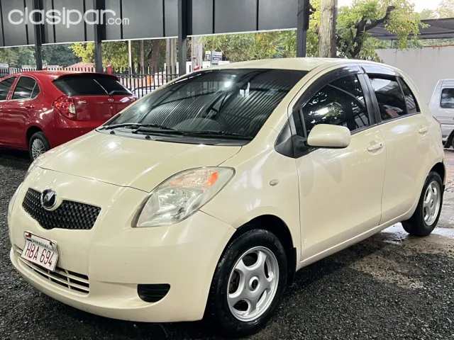 Toyota Vitz 2006 - foto 2