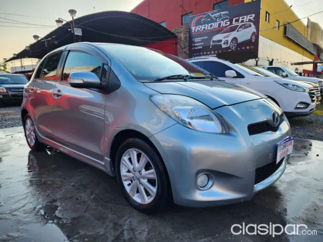 Toyota Vitz 2010 - foto 2
