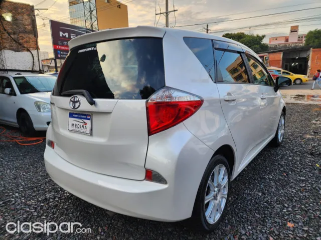 Toyota New Ractis 2012 — foto 5
