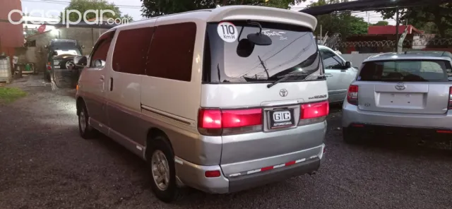 Toyota Hiace 1997 — foto 4