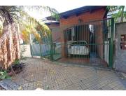 casa zona colegio cristo rey