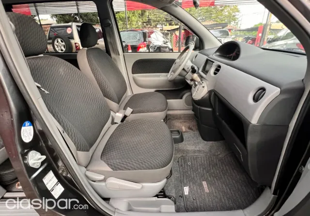 Toyota Sienta 2006 — foto 4